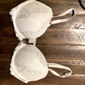 Victoria’s Secret Bombshell Bra